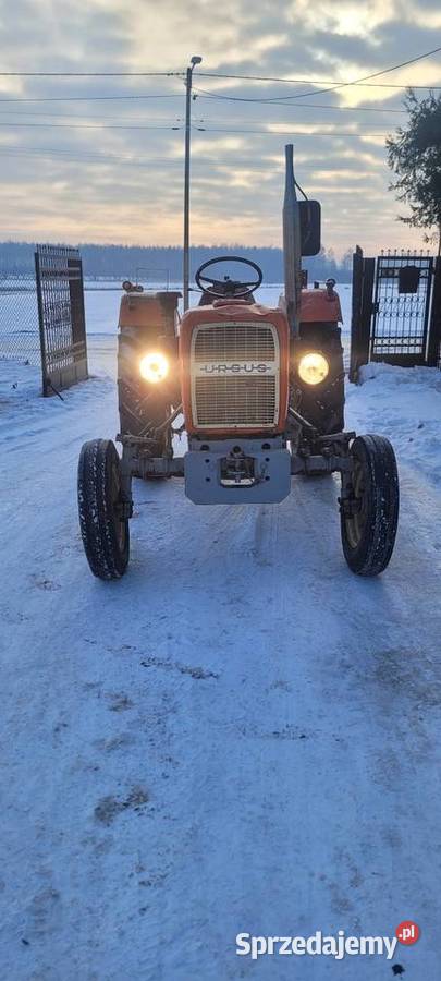 Ursus c 335 c330 Chynów