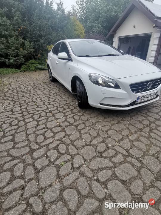 Volvo V40 D2 bluetooth podkarpackie Skołyszyn sprzedam
