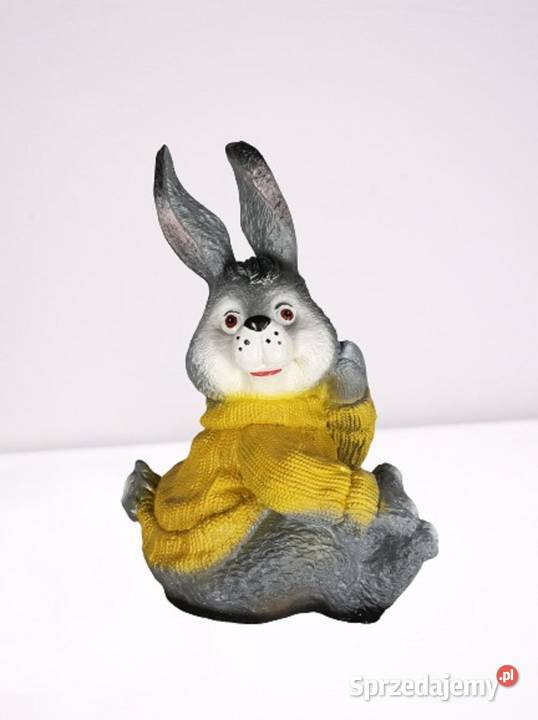 Figura Dekoracja Królik Sweter Zielona Góra