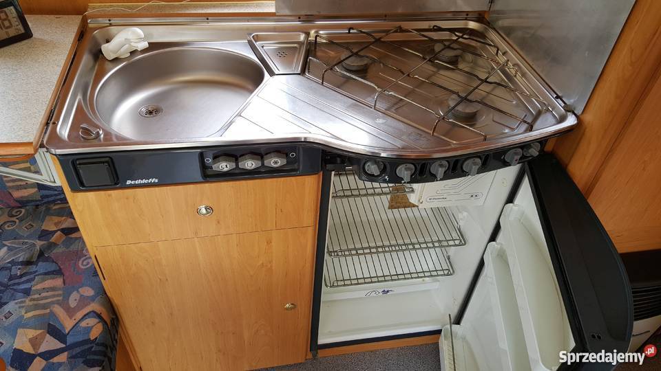 przyczepa kempingowa Dethleffs 1300 DMC 1997r śląskie Strzebiń