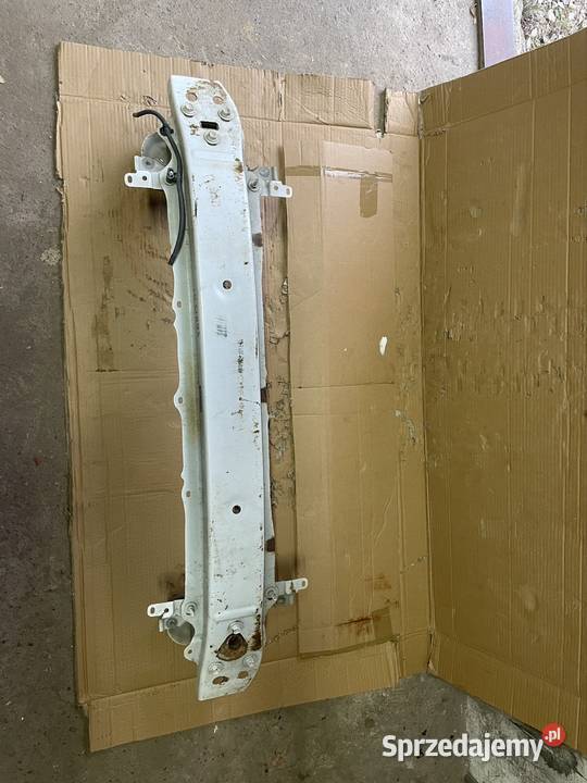 Toyota yaris 3 iii błotnik lewy 8s7 Piasek