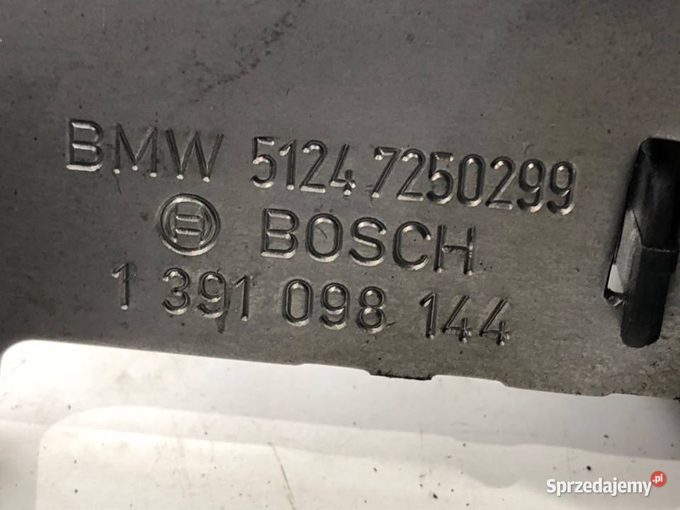 ZAMEK KLAPY TYŁ BMW F31 Kombi 7308831 1219 osobowe