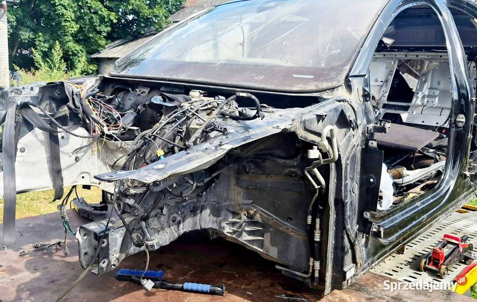 AUDI A8D4 ĆWIARTKA LEWY PRZÓD LAKIER LY8X osobowe mazowieckie Radom