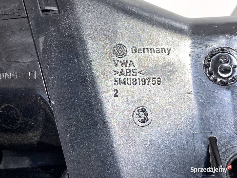 KRATKA NAWIEWU LEWY PRZÓD VW TIGUAN 5N0819703C