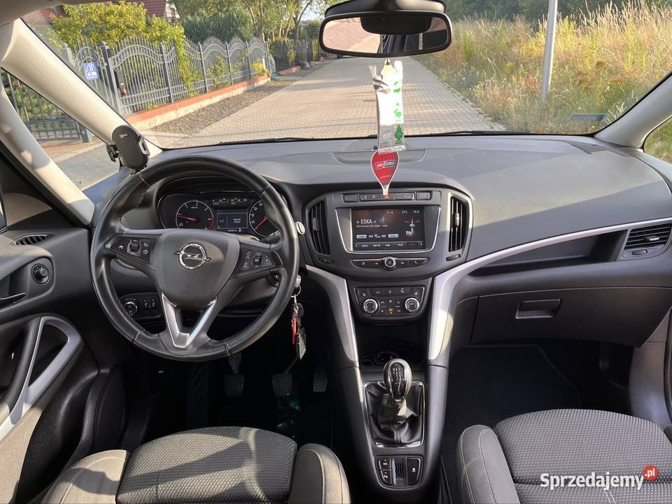 Opel Zafira Lubin