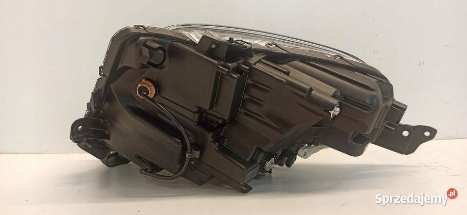 SUZUKI SWIFT VII MK9 LAMPA LEWY PRZÓD 2024 UK osobowe Lampy przednie