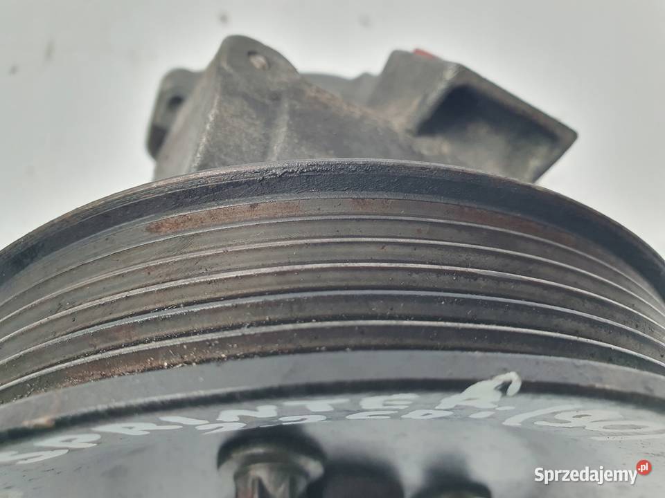 POMPA WSPOMAGANIA Mercedes Sprinter 22 CDI LUK