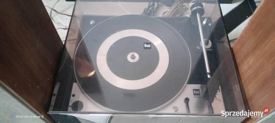 Dual Hs130 gramofon z przedwzmacniaczem i sprzedam