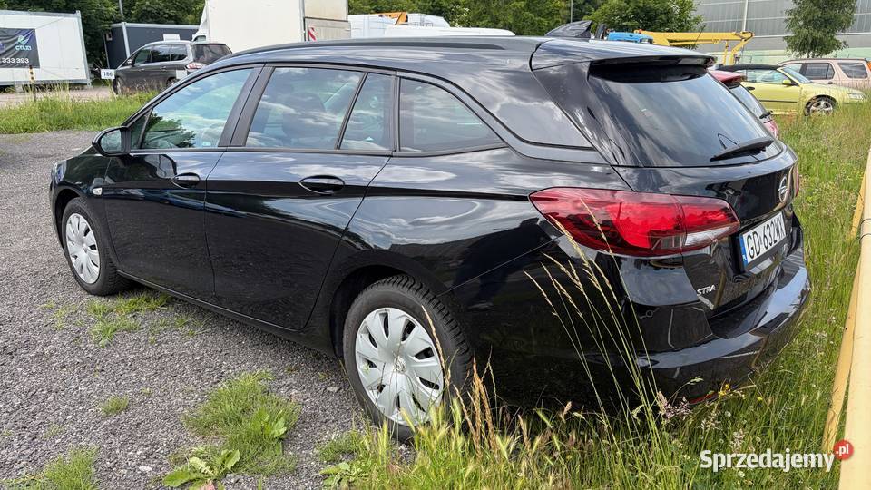 Syndyk sprzeda samochód osobowy Opel Astra III pomorskie Gdańsk sprzedam