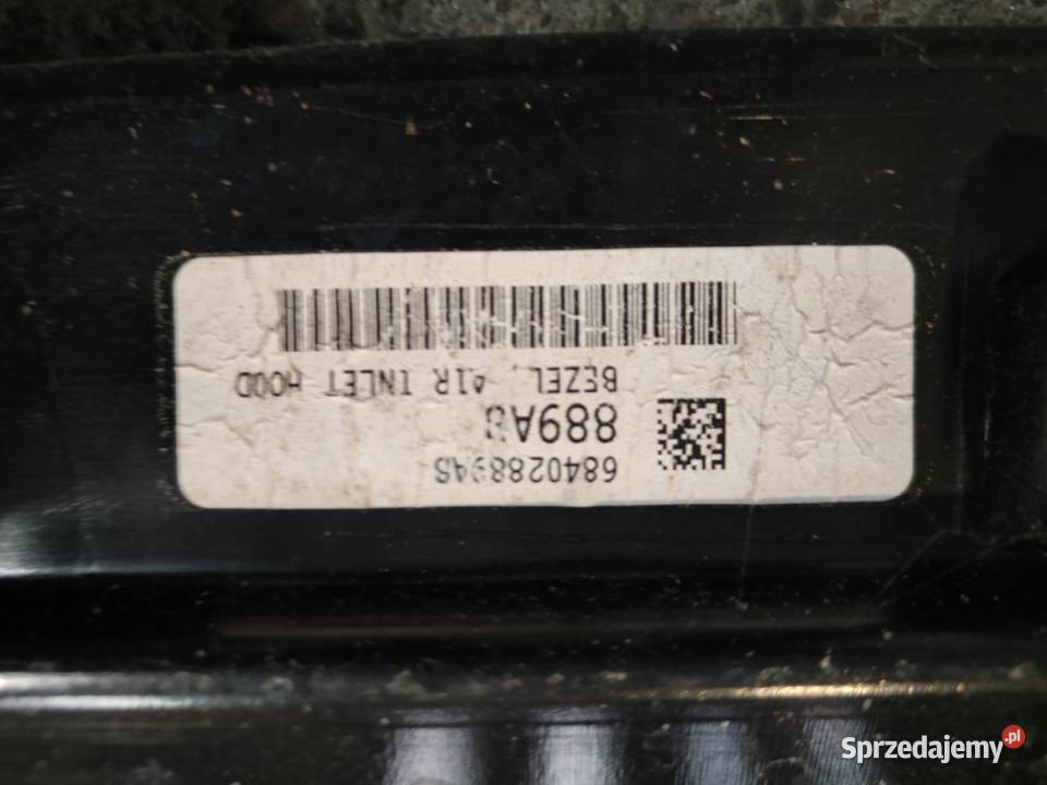 Nakładka na grill wlot RAM 1500 Zielęcice