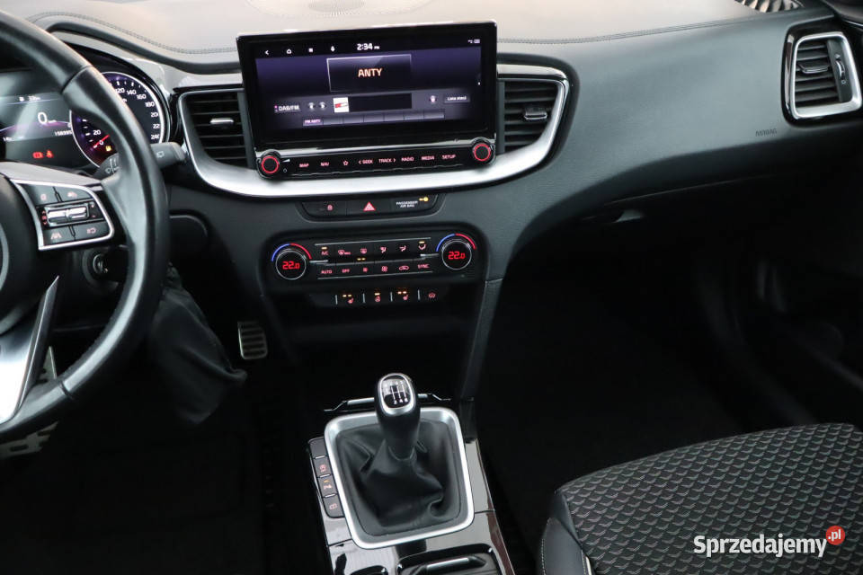 Kia Ceed 15 TGDI isofix