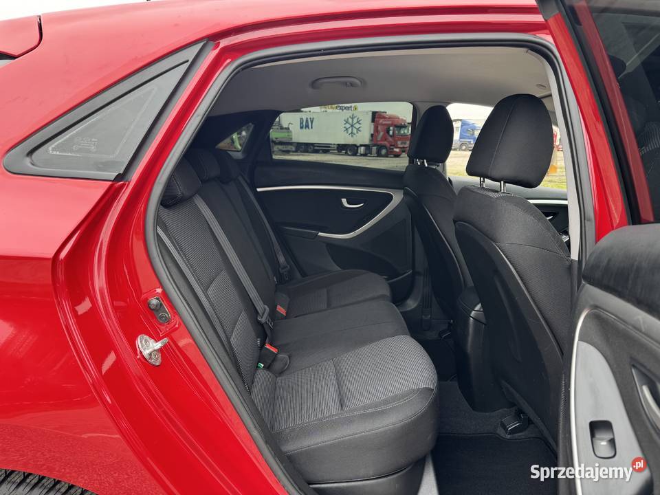 Hyundai i30 14 BENZYNA Klimatyzacja Nawigacja Konin sprzedam