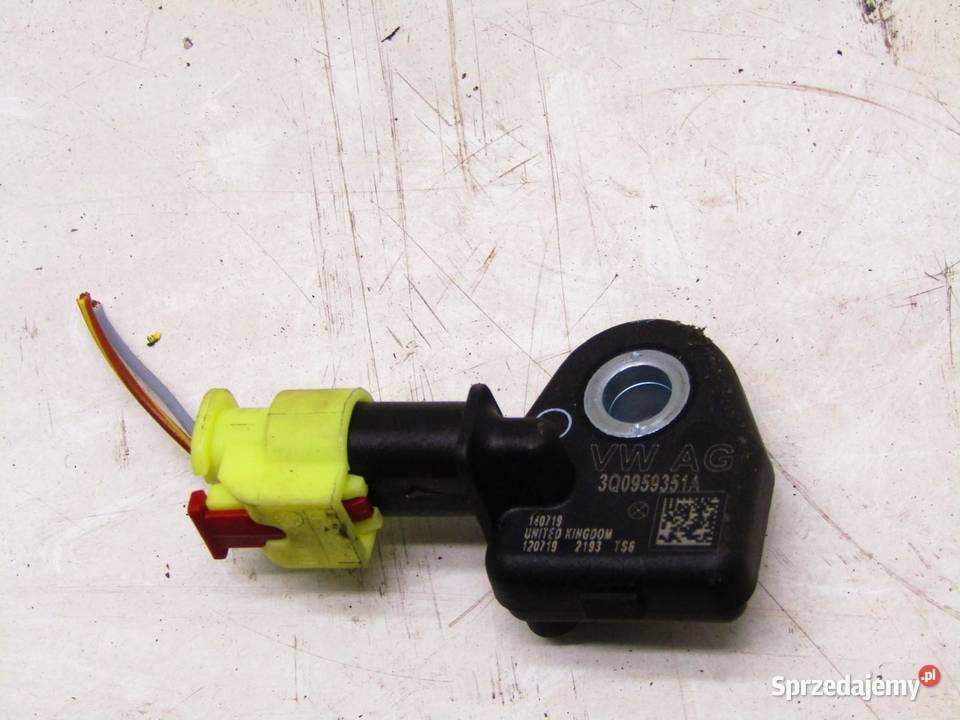 CZUJNIK SENSOR UDERZENIA UDERZENIOWY SEAT ATECA
