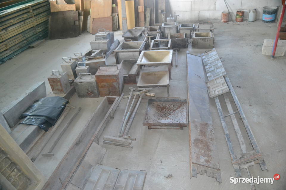 Formy do betonowych bloczków ogrodzeniowych Dwikozy