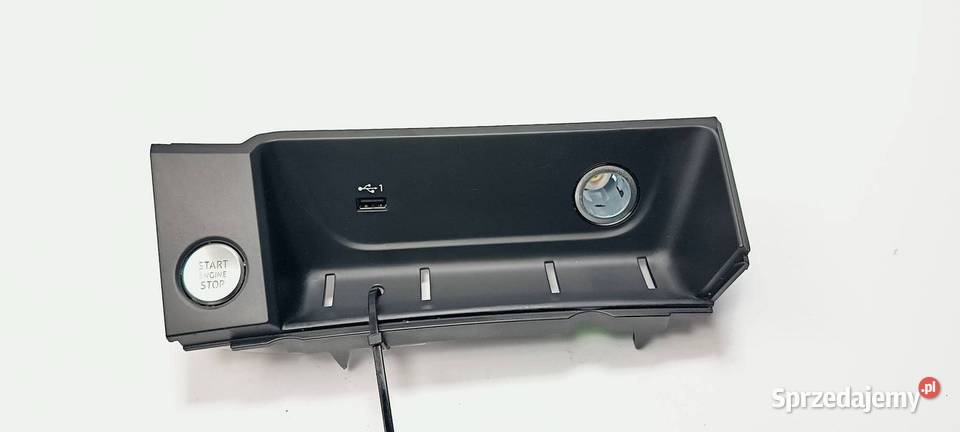 PRZYCISK AUDI A4 B9 QUATTRO 8W1864131C Pozostałe Lipno