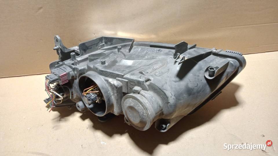 SAAB 93 LAMPA PRZÓD PRAWA EU SOCZEWKA Lampy przednie Zbierkowo