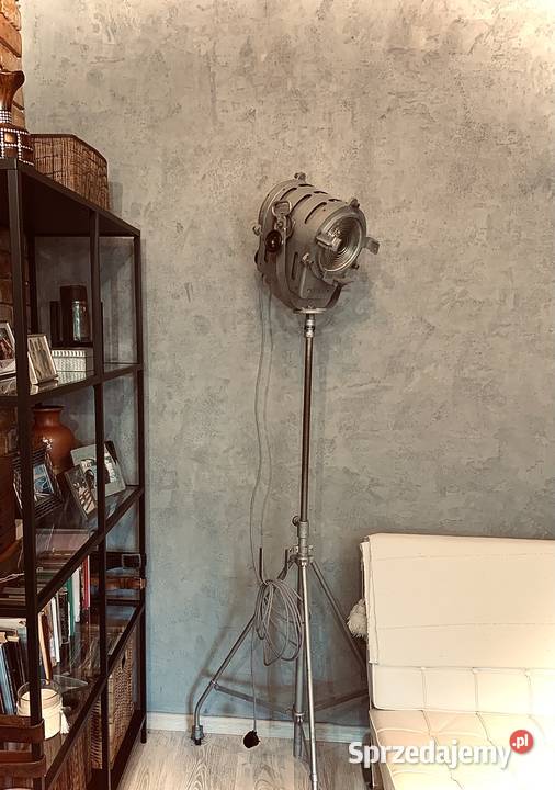 Lampa filmowa teatralna PRL loft vintage 1962 Poznań