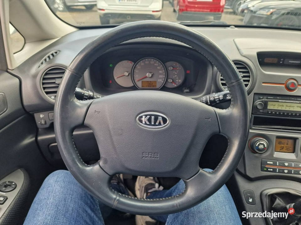 Kia Carens 20 Benzyna 144 Skóra Klima Grzane benzyna pomorskie Słupsk sprzedam