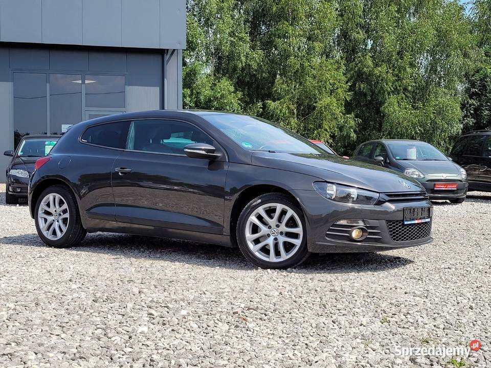 Volkswagen Scirocco 2009 benzyna 160 koni serwisowany w ASO Pionki