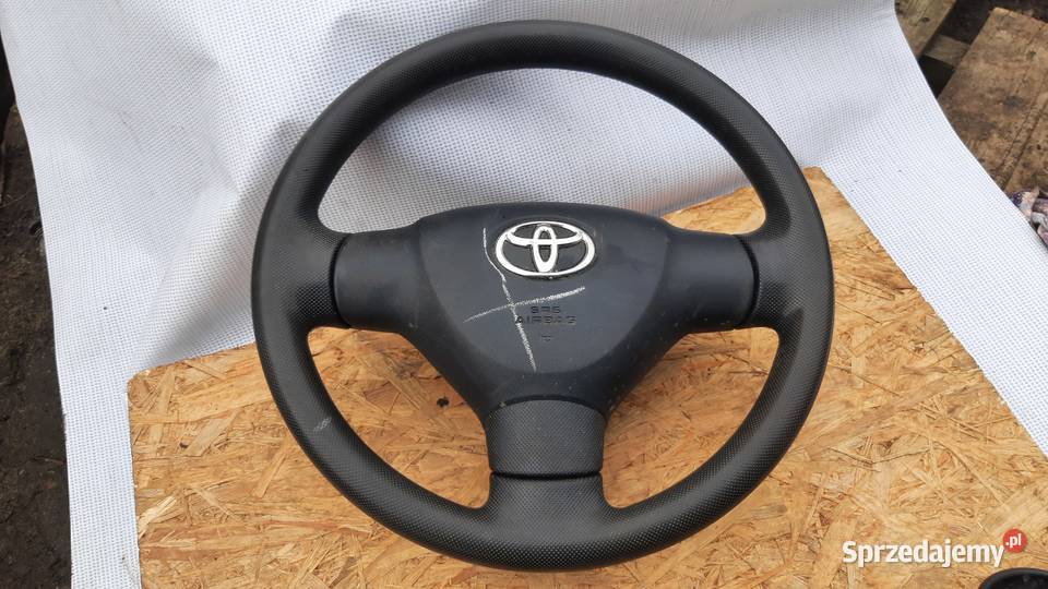 kierownica z poduszką Toyota Aygo I 0514r Dębno