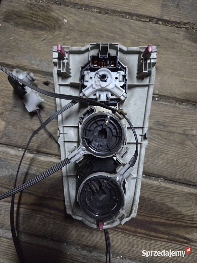 Panel sterowania klimatyzacji Toyota Yaris 2 Łagów