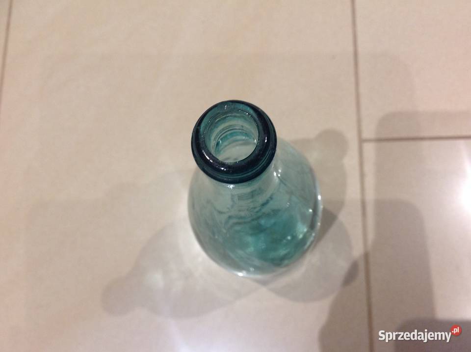 Stara Butelka Szklana Błękitne Szkło lubuskie Nowa Sól