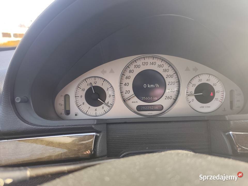 Mercedes Benz w211 26 LPG manual 2599cm3 Motoryzacja