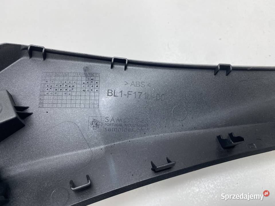 YAMAHA X XMAX 1823 PŁUG LISTWA PRAWA BL1F171M00 Siedlce