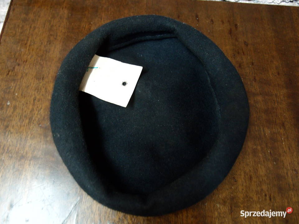 Beret filcowy produkcja polska PRL Bielsko Biała łódzkie Łódź