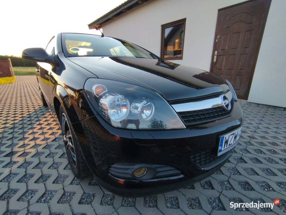 18 BENZYNA CZARNY czarny Zwoleń
