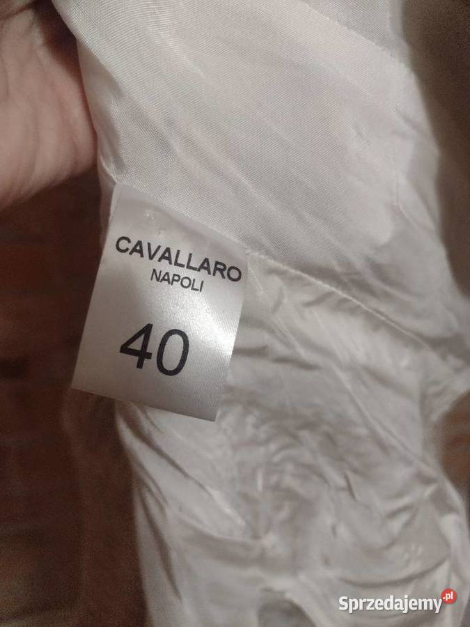 40L Napoli CavallaroRóżowa marynarka ze srebrną Kraków