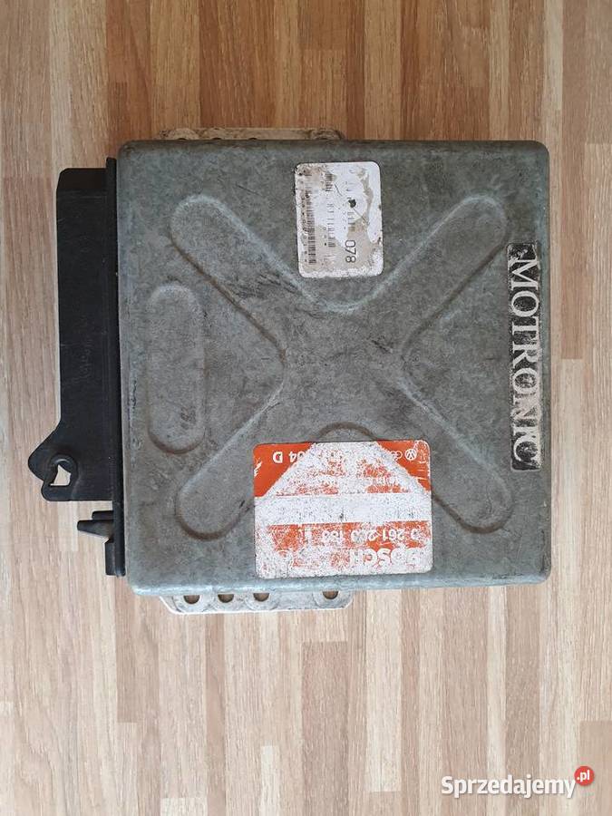 Komputer sterownik silnika AUDI V8 36B 250 Lubin