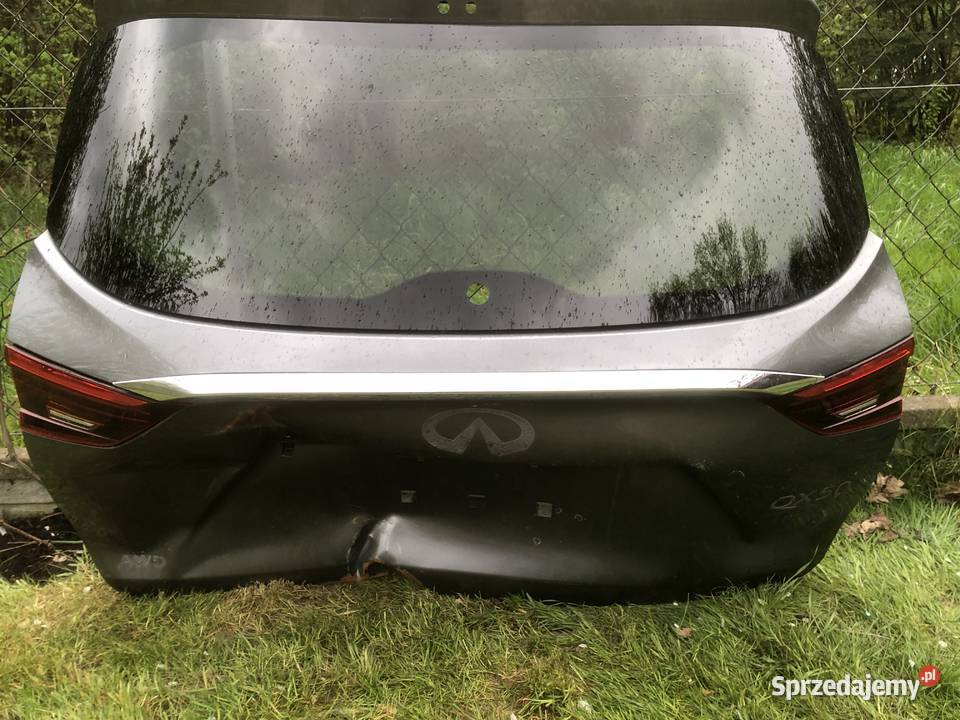 Infiniti QX50 2020 lampy LED tylne wewnętrzne w Lampy tylne Lublin