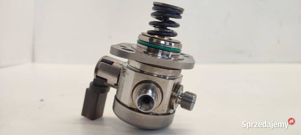 MERCEDES W247 POMPA PALIWA 200 A2820702500