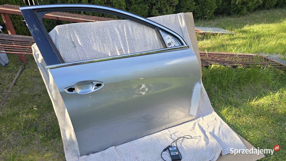 Drzwi prawe przód Peugeot 308 kolor KCAC 2017 łódzkie Łask sprzedam