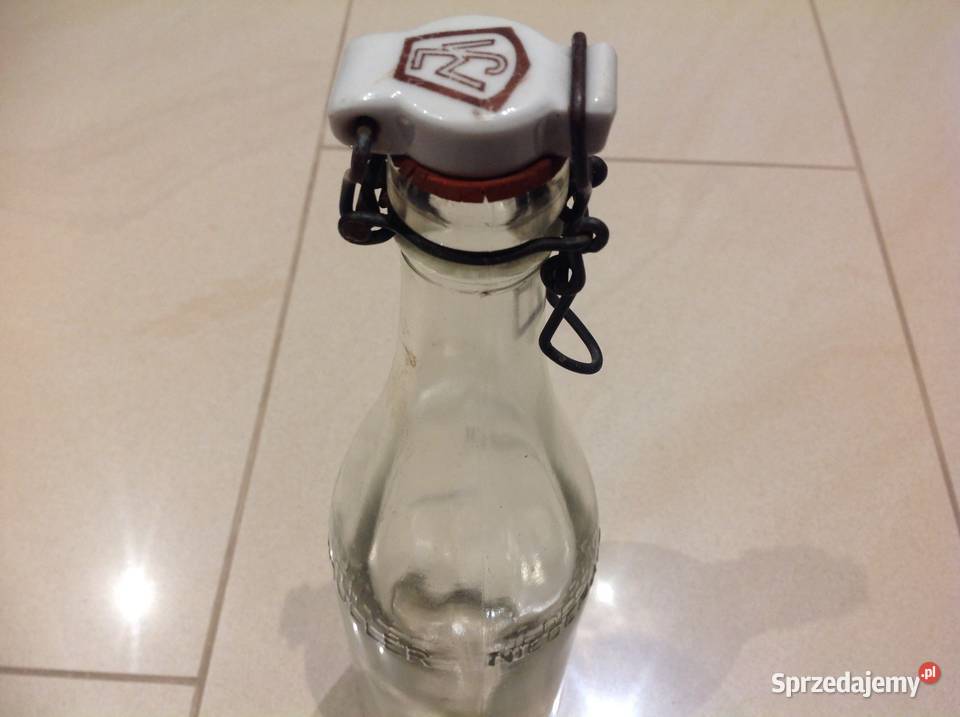 Stara Butelka Szklana z Porcelanką poj 05 L lubuskie Nowa Sól