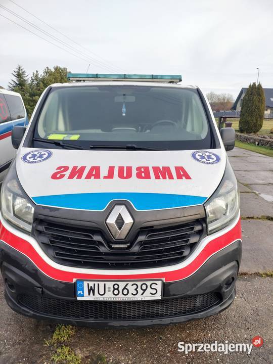 ambulans karetka Trafic Drągowina