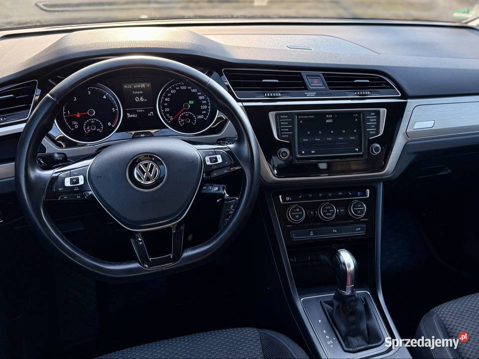 VW Touran Lift DSG Webasto Hak ŁopatkiTemp ASR (kontrola trakcji) Ełk sprzedam