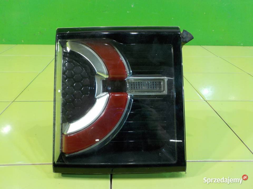 LAND ROVER DISCOVERY SPORT 20 TD4 16r lampa lewa Suków