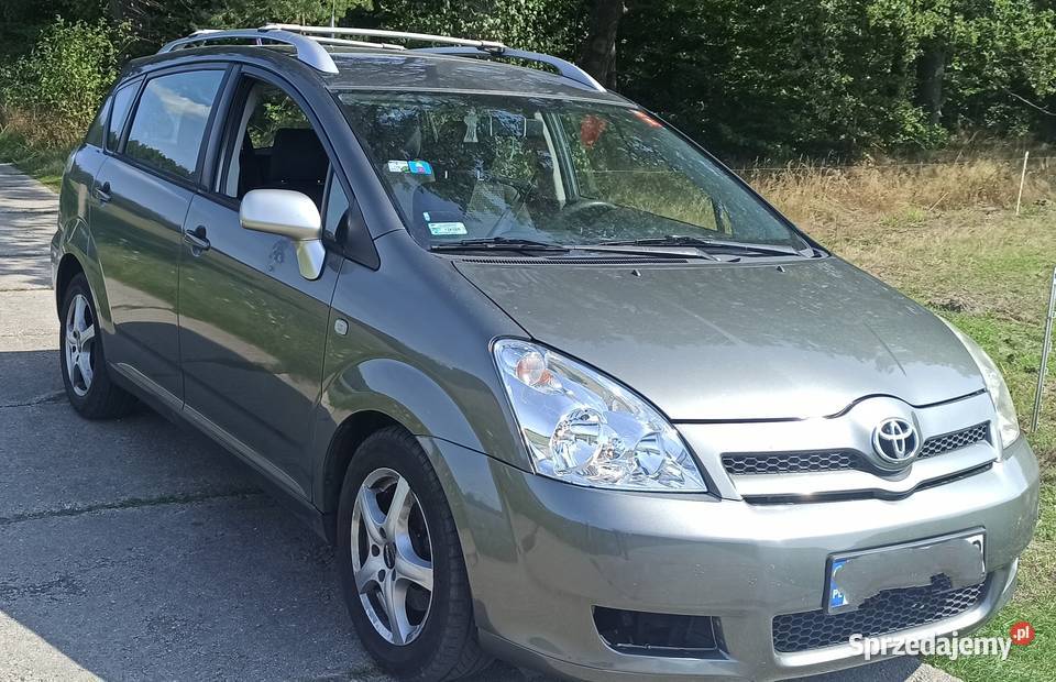Toyota Corolla Verso II D4D2000 116 7 os 2005 r Bronowice