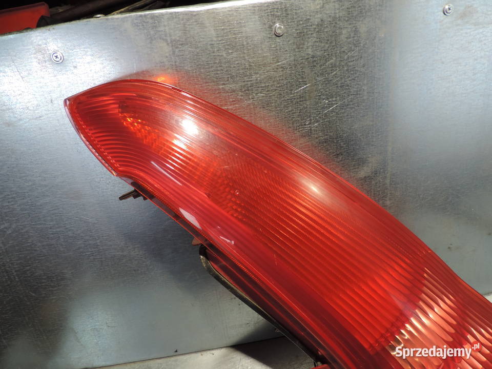 PEUGEOT 206 SW LAMPA TYLNA REFLEKTOR LEWY małopolskie Nowy Sącz sprzedam