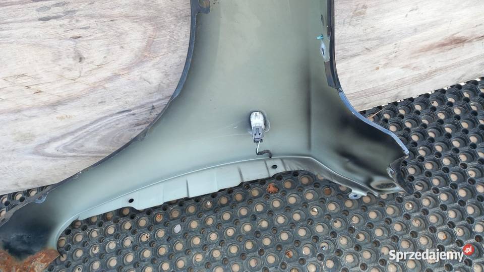 MAZDA 3 BK BŁOTNIK PRZÓD PRAWY 17V Zbierkowo sprzedam