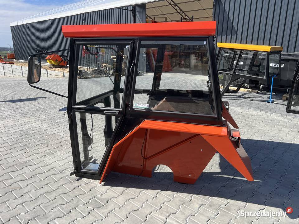 Kabina ciągnikowa Ursus C330 C360 MF235 T25 mazowieckie Mińsk Mazowiecki sprzedam