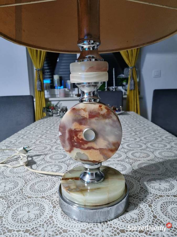Lampa z marmuru onyx Wola Podłężna