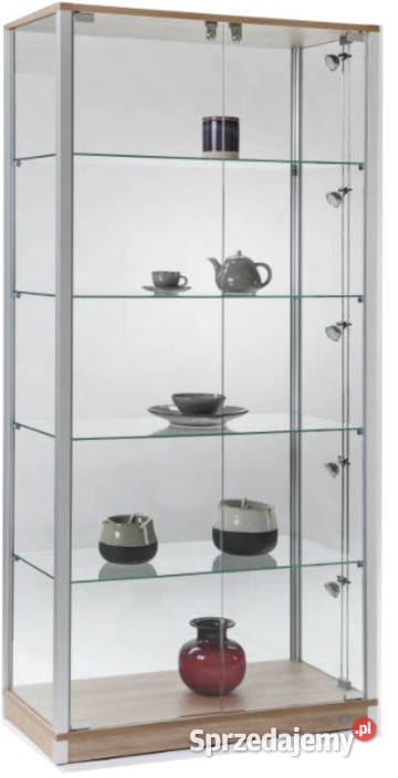 Gablota szklana z oświetleniem