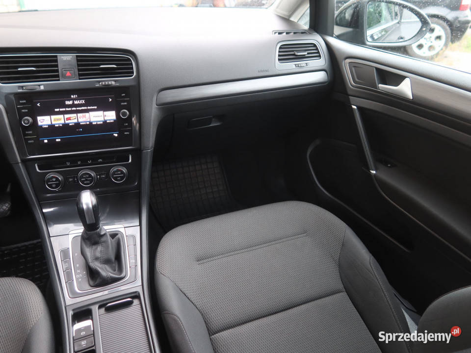 VW Golf 15 TSI pełny VAT śląskie Katowice