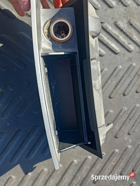 Popielniczka peugeot 407