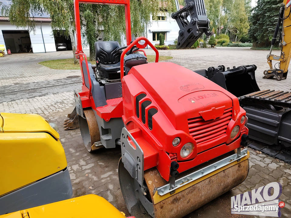 Walec dwubębnowy HAMM HD 12 VV Silnik Kubota 1220h Ostrowiec Świętokrzyski sprzedam