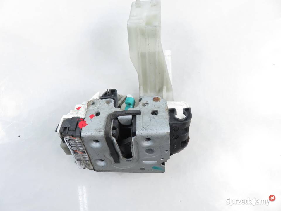 ZAMEK LEWY PRZEDNI JEEP PATRIOT P04589409AE osobowe