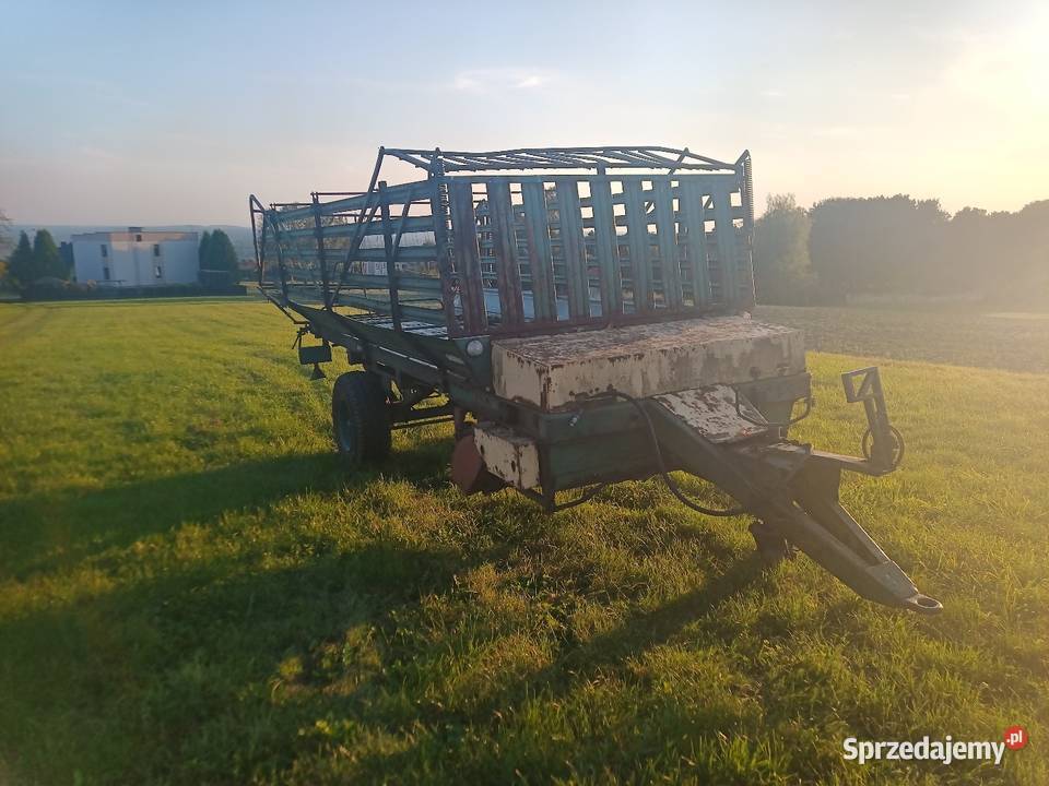 Przyczepa samozbierająca zbieracz pokosów T0101 nieuszkodzony Łaziska Górne